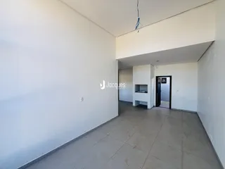 Interior de um corredor de uma propriedade em Lajeado.