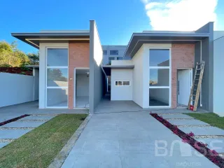 Casa geminada com 2 dormitórios, foto 2