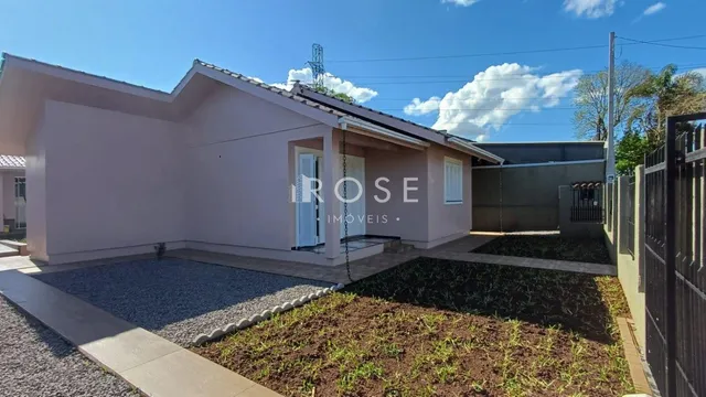 Casa com 2 dormitórios