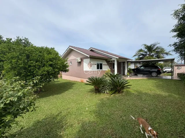 Casa com 3 dormitórios