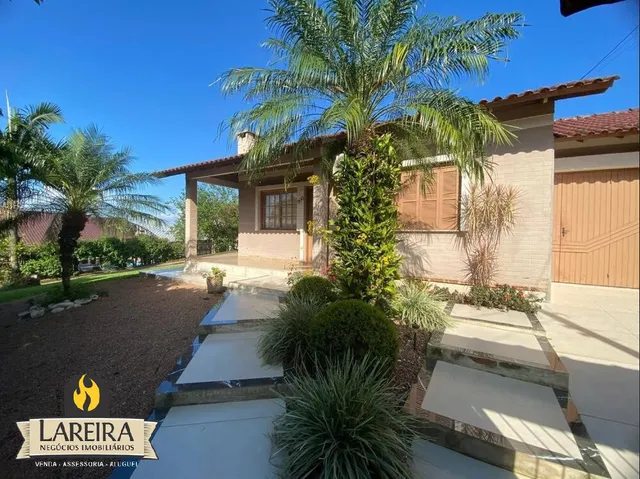 Casa com 3 dormitórios