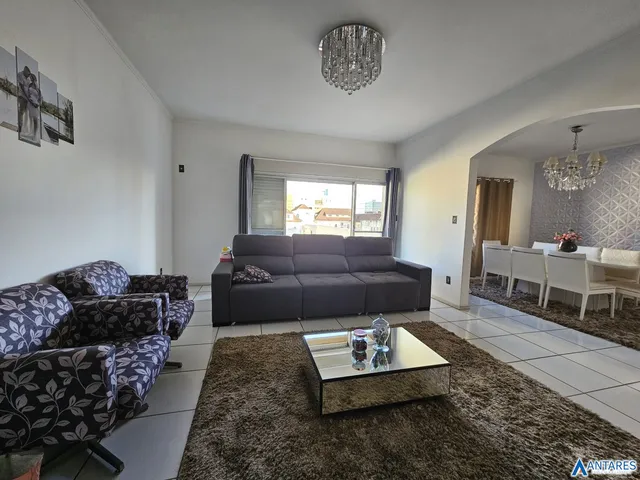 Apartamento com 3 dormitórios, foto 2