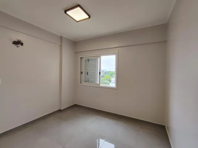 Apartamento com 2 dormitórios, foto 4