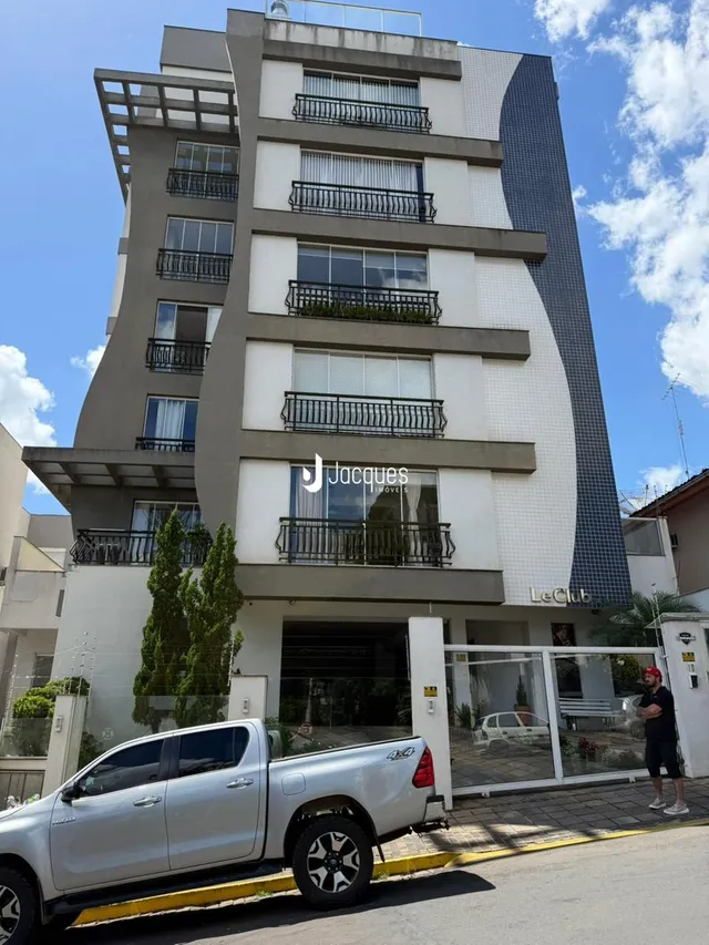 Fachada de um prédio residencial em Lajeado, Brasil.