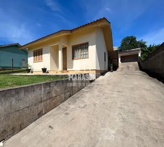 Casa com 4 dormitórios, foto 1
