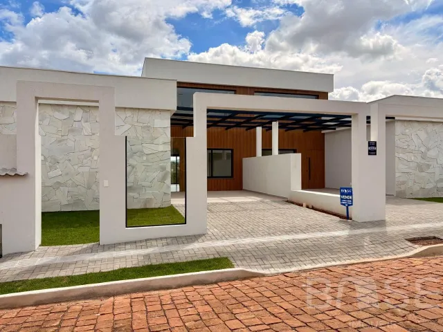 Casa geminada com 2 dormitórios