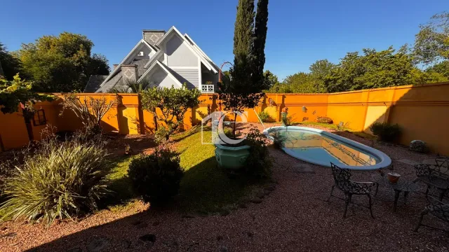 Casa com 5 dormitórios, foto 5