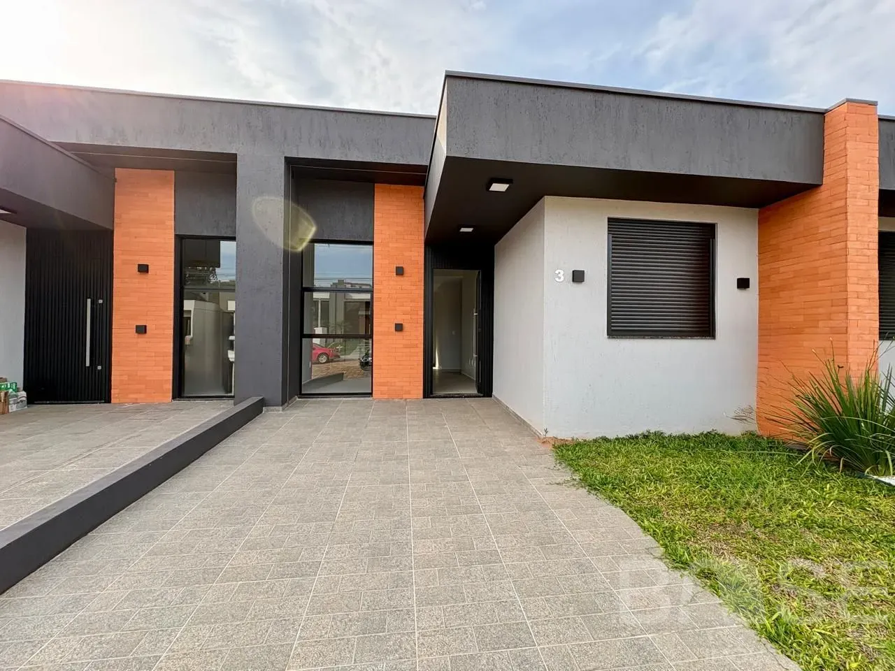 Casa geminada com 2 dormitórios, foto 1