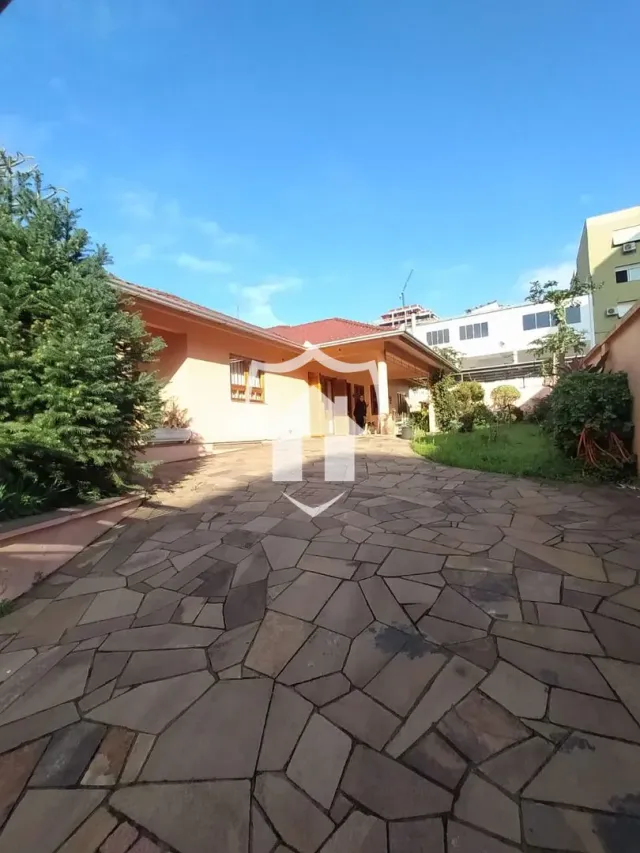 Casa com 3 dormitórios, foto 1