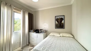 Apartamento com 2 dormitórios, foto 15