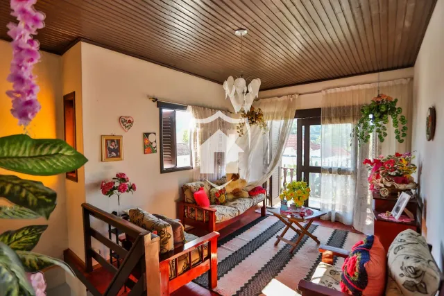 Casa com 5 dormitórios, foto 2