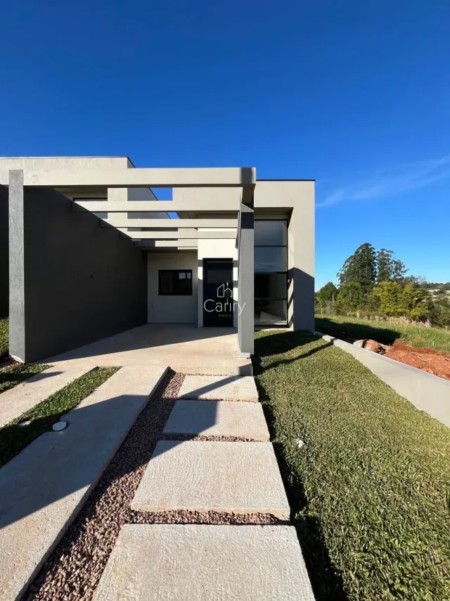 Casa geminada com 2 dormitórios