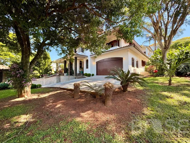 Casa com 4 dormitórios, foto 2