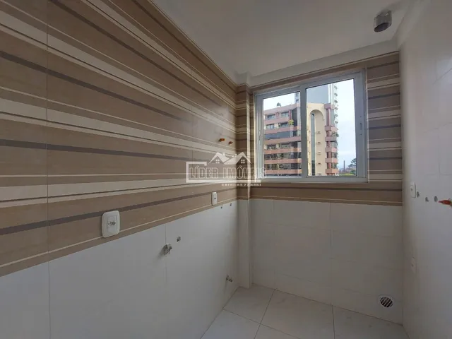 Apartamento com 3 dormitórios, foto 3