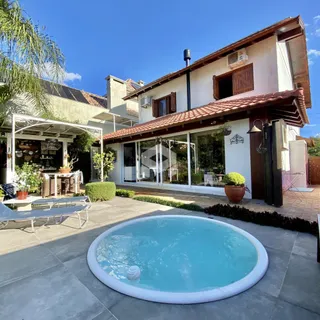 Casa com 4 dormitórios, foto 2