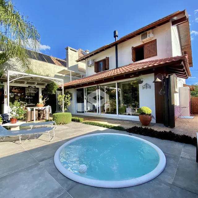 Casa com 4 dormitórios, foto 2