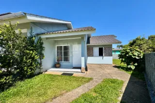 Casa geminada com 2 dormitórios, foto 1
