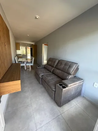 Casa geminada com 2 dormitórios, foto 2