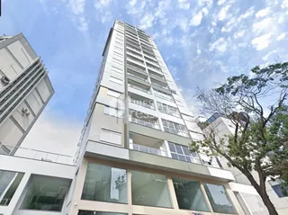 Fachada de um edifício residencial em Lajeado, Brasil.