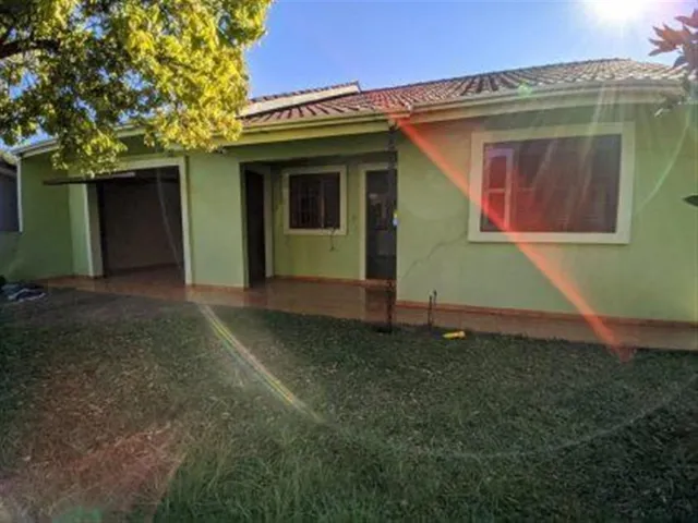 Casa com 3 dormitórios