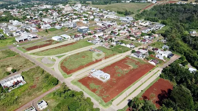 Vista aérea de uma área residencial em Lajeado, Brasil.