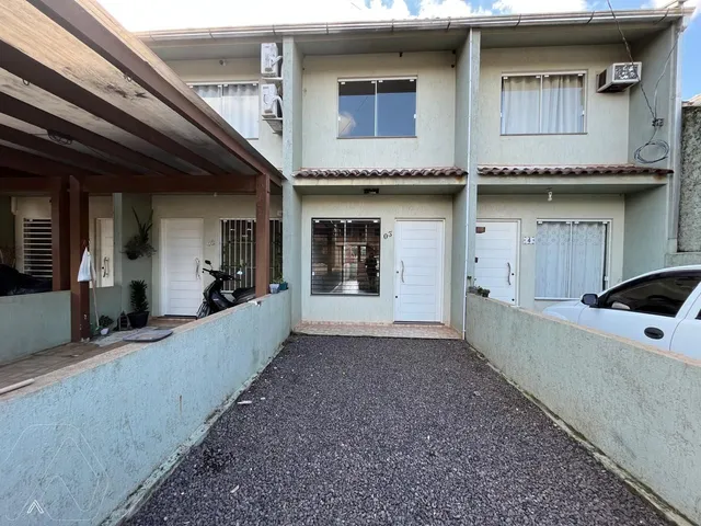 Sobrado com 2 dormitórios