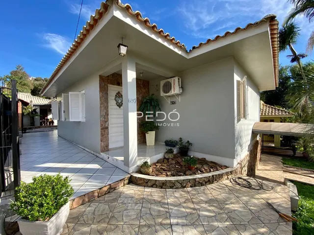 Casa com 3 dormitórios
