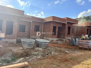 Casa geminada com 2 dormitórios, foto 1