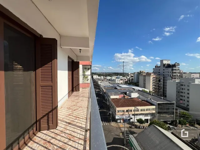 Apartamento com 3 dormitórios, foto 2
