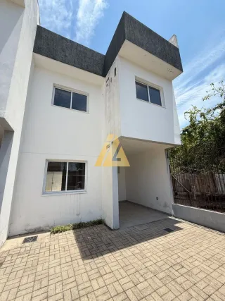 Casa com 3 dormitórios, foto 2