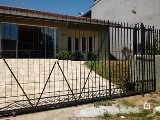 Casa com 3 dormitórios, foto 2