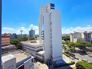 Apartamento com 2 dormitórios, foto 32
