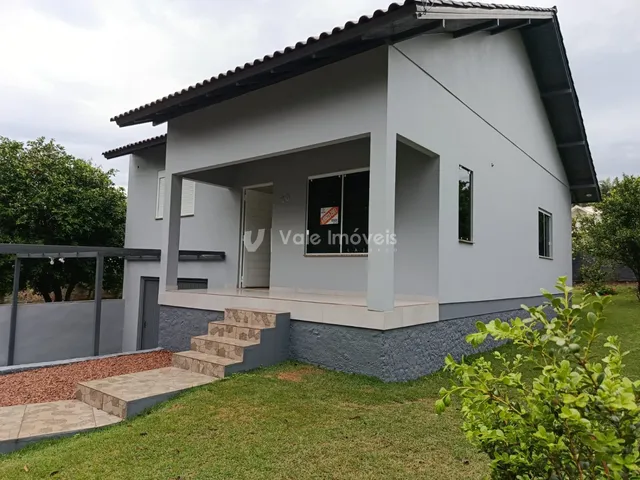 Casa com 2 dormitórios