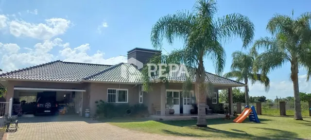 Casa com 3 dormitórios