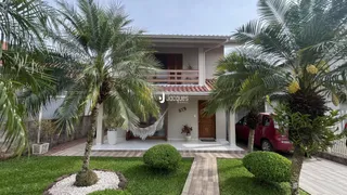 Casa com 3 dormitórios, foto 2