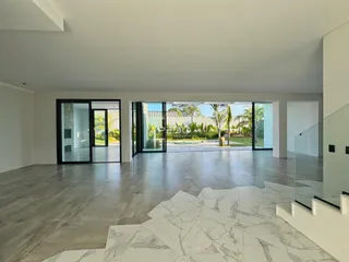 Casa com 6 dormitórios, foto 12