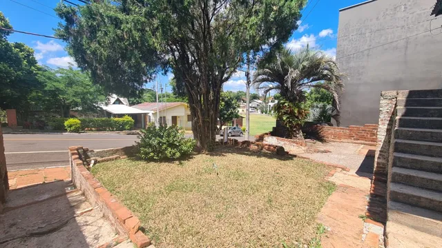 Terreno com 2 dormitórios