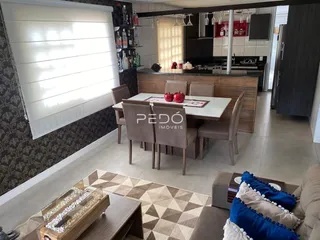Foto de uma sala de jantar em um imóvel em Lajeado, Brasil.