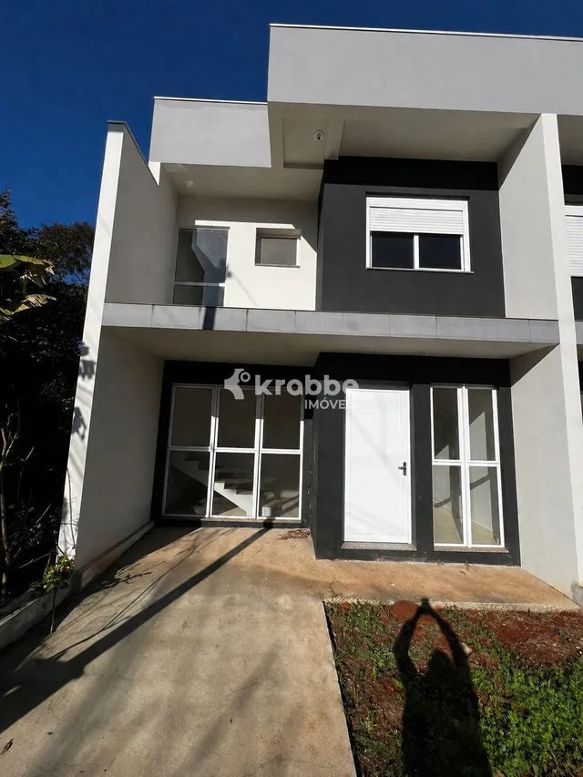 Sobrado com 2 dormitórios