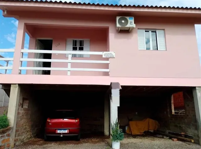 Casa com 2 dormitórios