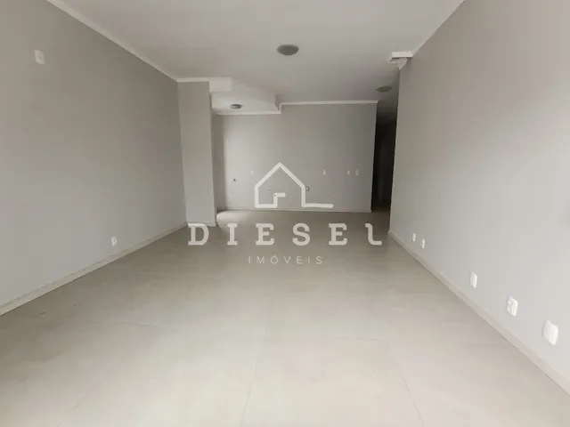 Apartamento com 3 dormitórios, foto 2
