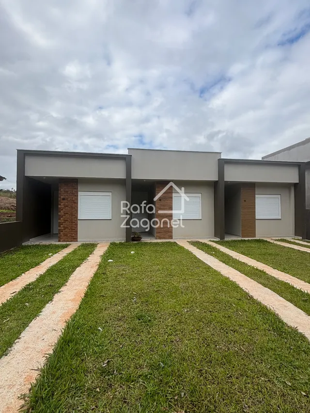 Casa geminada com 2 dormitórios