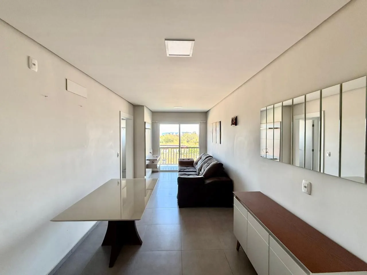 Apartamento com 2 dormitórios, foto 1
