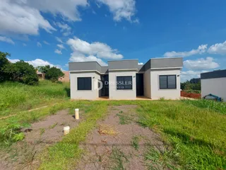 Casa geminada com 2 dormitórios, foto 2