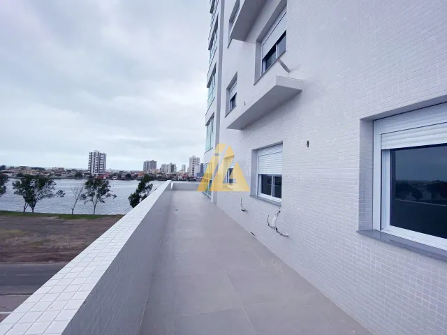 Apartamento com 3 dormitórios