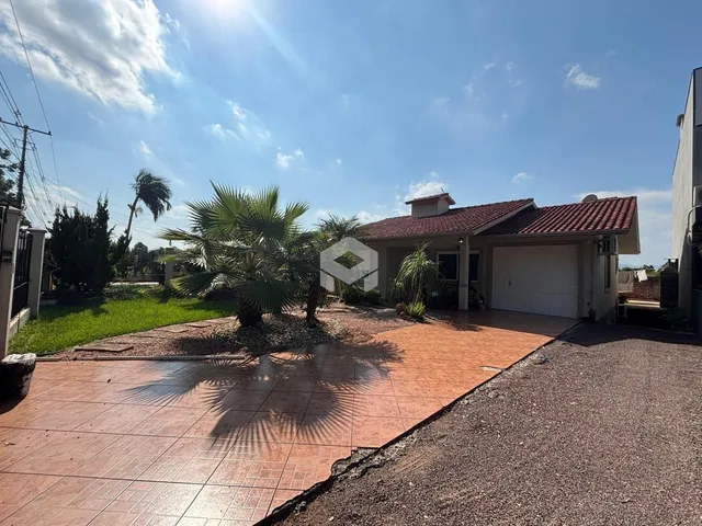 Casa com 3 dormitórios