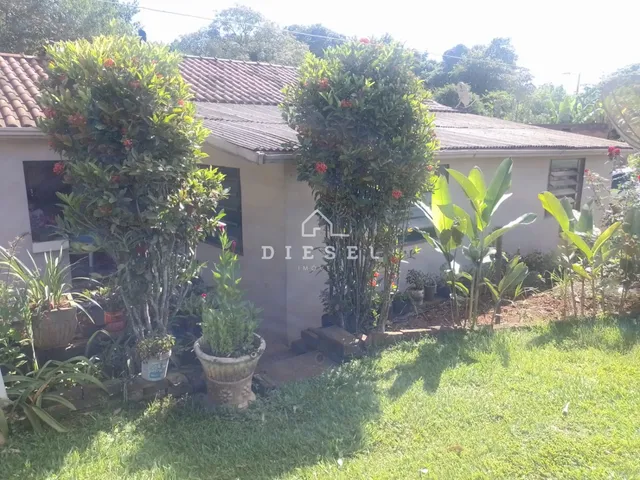 Área rural com 2 dormitórios