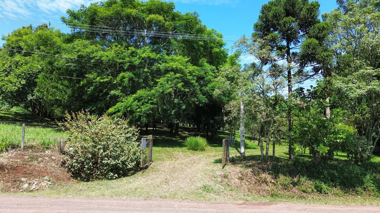 Área rural com 2 dormitórios, foto 1