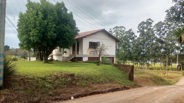 Casa com 4 dormitórios, foto 2
