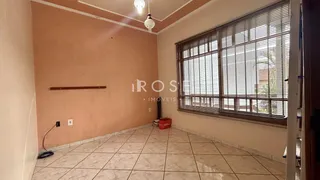 Casa com 4 dormitórios, foto 2